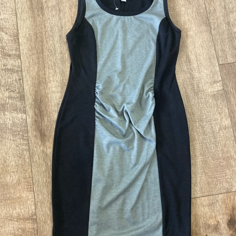Old Navy Maternity Gray and Black Sheath Midi Dress